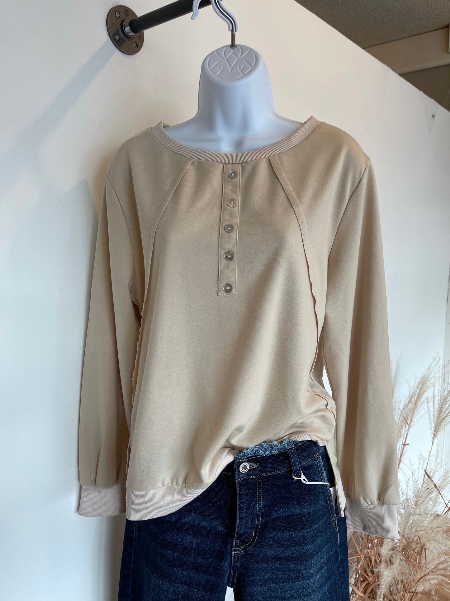 BEIGE LONG SLEEVE BUTTON DESIGN